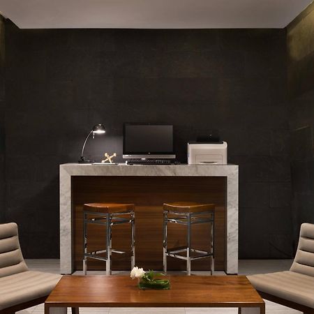 Four Points By Sheraton Jakarta Thamrin Exteriör bild